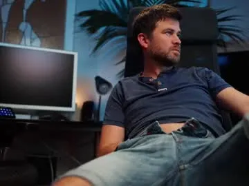 Wild-Angel777 free chat on liveonude Image 10