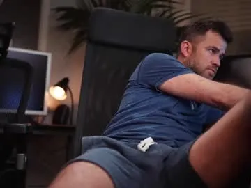 Wild-Angel777 free chat on liveonude Image 18