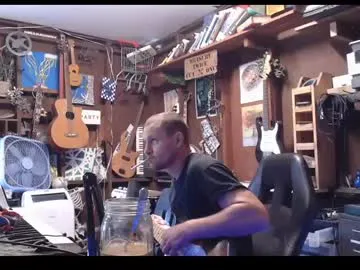 april_ebony18_ free chat on liveonude Image 10