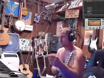 april_ebony18_ free chat on liveonude Image 14