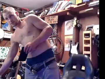 april_ebony18_ free chat on liveonude Image 17