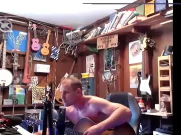 april_ebony18_ free chat on liveonude Image 2