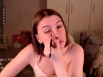 remax14 free chat on liveonude Image 8