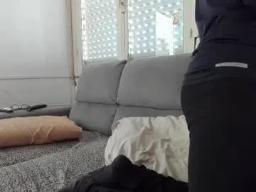 aine_collins_ free chat on liveonude Image 17