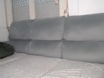 aine_collins_ free chat on liveonude Image 9