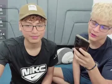 xunybany free chat on liveonude Image 15