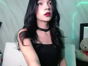 chloe_jeense free chat on liveonude Image 3