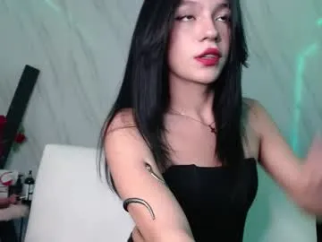 chloe_jeense free chat on liveonude Image 7