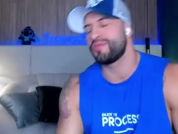 _hairybeard_ free chat on liveonude Image 13