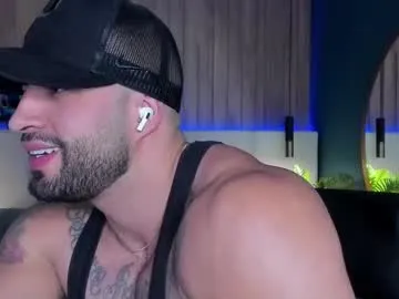 _hairybeard_ free chat on liveonude Image 19