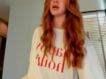 escar_let free chat on liveonude Image 9