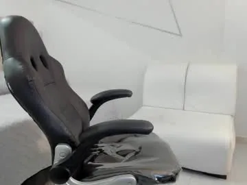 brilliantvictoria free chat on liveonude Image 9