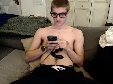 Wild-Angel777 free chat on liveonude Image 10