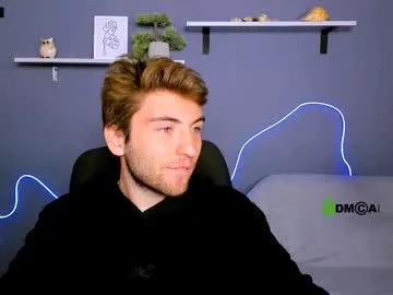 michelledanielss free chat on liveonude Image 12