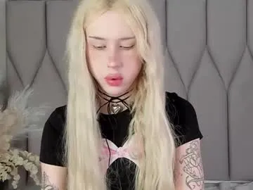 tiffanywaynne free chat on liveonude Image 12