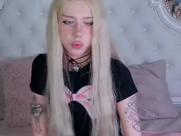 tiffanywaynne free chat on liveonude Image 14