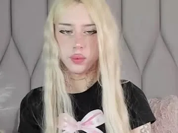 tiffanywaynne free chat on liveonude Image 16