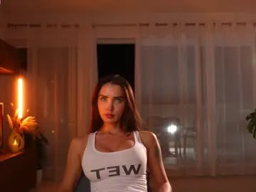 ELENA-XXX free chat on liveonude Image 2