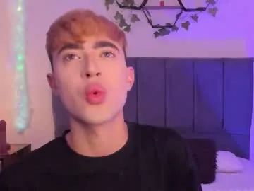 sarah_haggai free chat on liveonude Image 9