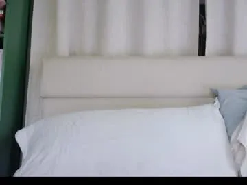 matildamoist free chat on liveonude Image 5