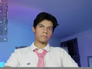 xunybany free chat on liveonude Image 3