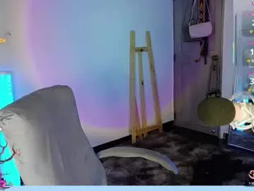 xunybany free chat on liveonude Image 8