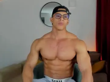 DiamondJo free chat on liveonude Image 11