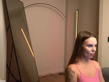 engiel_phoenix free chat on liveonude Image 10