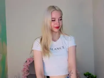 onlygia free chat on liveonude Image 9