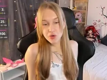 sexyblondebush free chat on liveonude Image 4