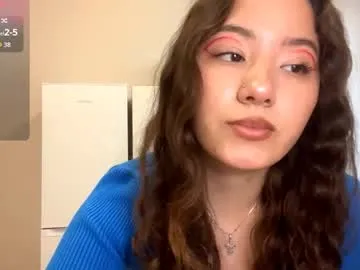 BELBIG free chat on liveonude Image 12