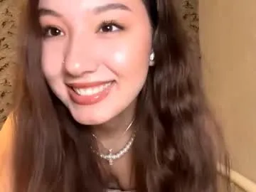 BELBIG free chat on liveonude Image 2