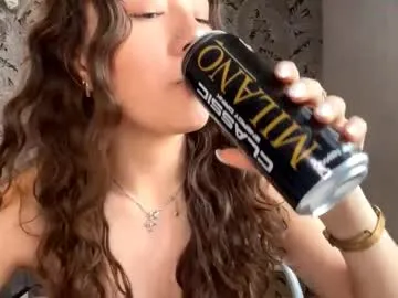 BELBIG free chat on liveonude Image 9