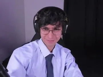 DiamondJo free chat on liveonude Image 15