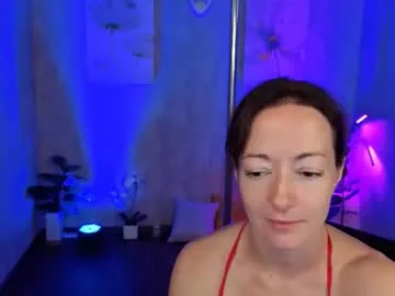 xunybany free chat on liveonude Image 5