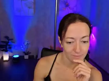 xunybany free chat on liveonude Image 9