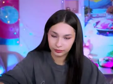 DiamondJo free chat on liveonude Image 3