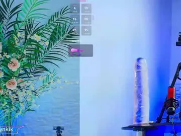 DiamondJo free chat on liveonude Image 12