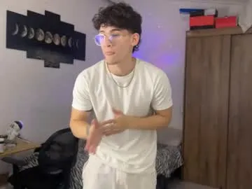 sexyblondebush free chat on liveonude Image 11