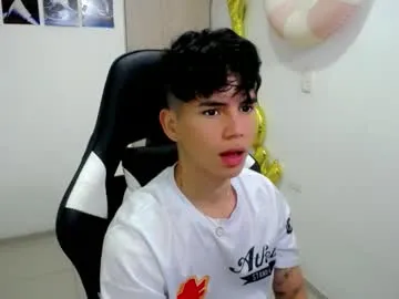 Foxirox free chat on liveonude Image 6