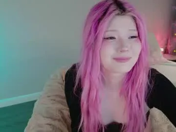 HEYBANANA free chat on liveonude Image 4