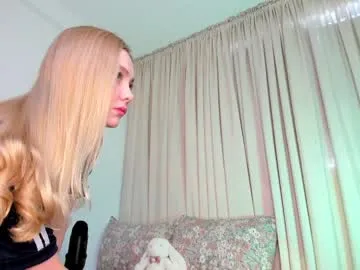 clarita_hills free chat on liveonude Image 7