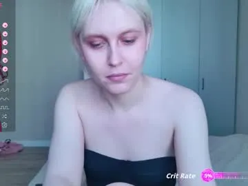 miaknox free chat on liveonude Image 17