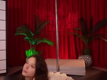 shayna_cute free chat on liveonude Image 2