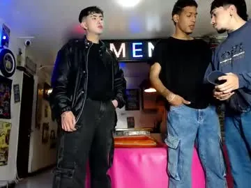 astorath_angel free chat on liveonude Image 2