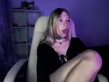 bridgetjean free chat on liveonude Image 17