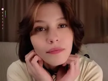 escar_let free chat on liveonude Image 10