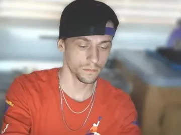 eaobro free chat on liveonude Image 15