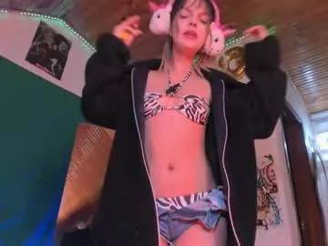 remax14 free chat on liveonude Image 17