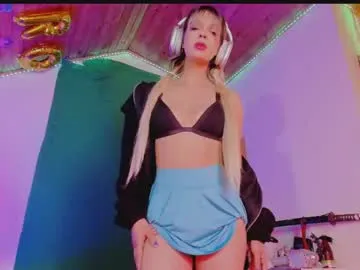 remax14 free chat on liveonude Image 2